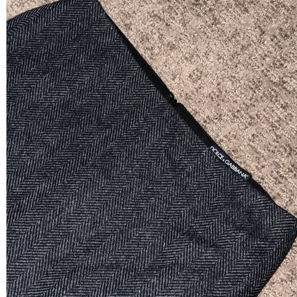 DOLCE & GABBANA classic gray black herringbone 100% wool straight pencil skirt - Picture 4 of 8